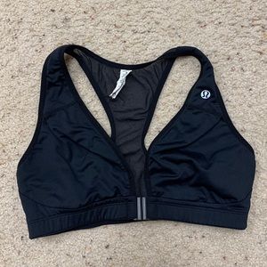 Black Lululemon Sports Bra 36D Front Closure